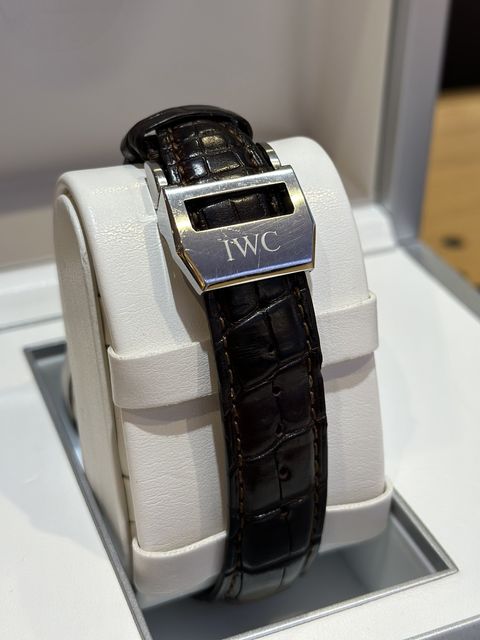 IWC Pilot's Spitfire IW387802 Image 3